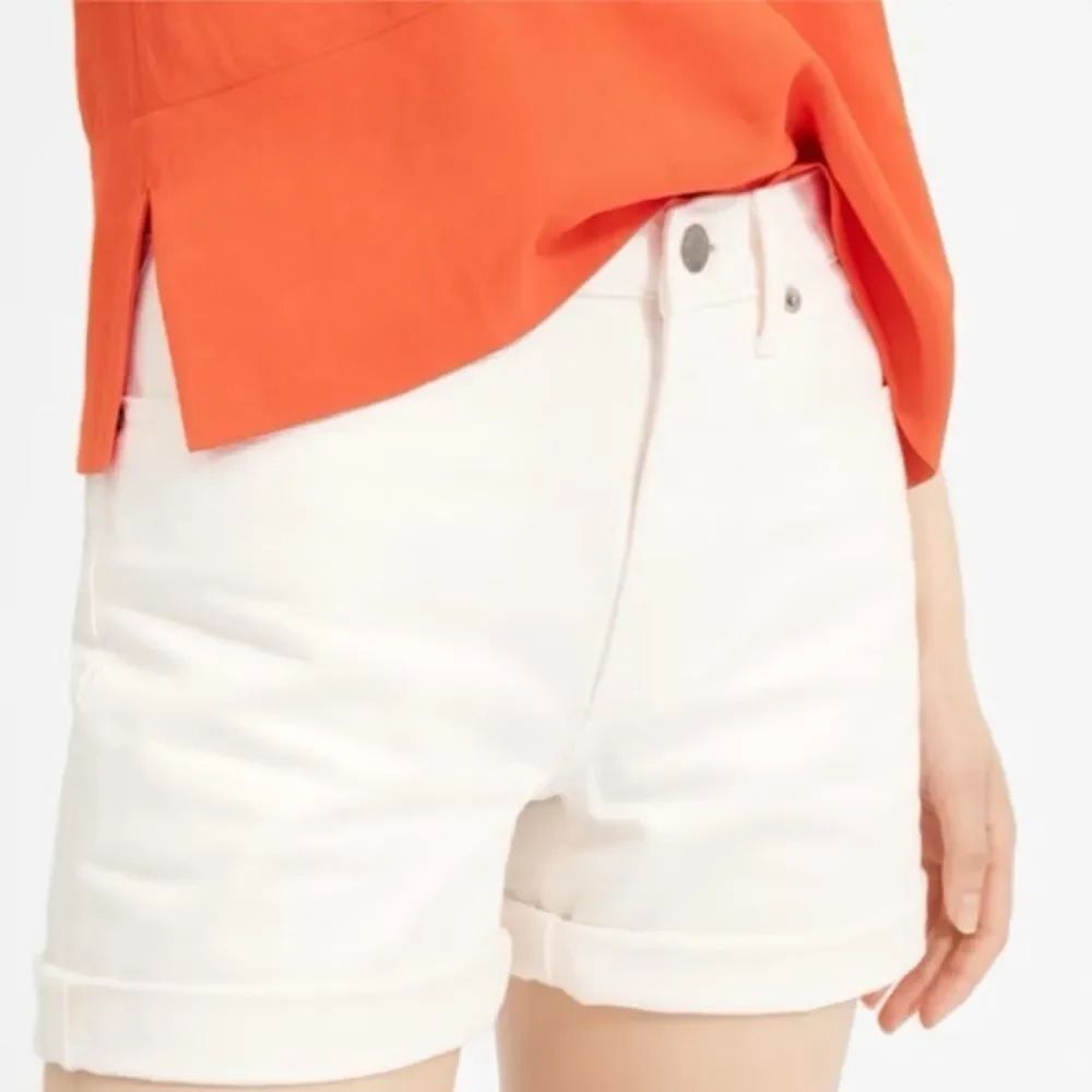 Brand New NWT Everlane White 100% Cotton Relaxed Fit Cuffed Denim Shorts